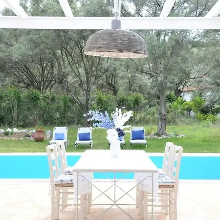 Villa Erietta & Villa Ariana Near Lefkas Center Βίλα *