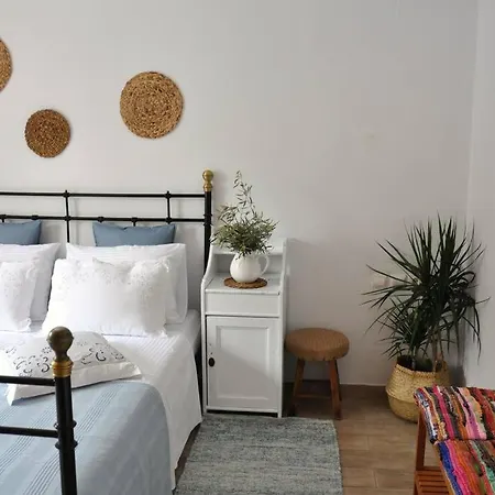 Villa Erietta & Villa Ariana Near Lefkas Center Απόλπαινα