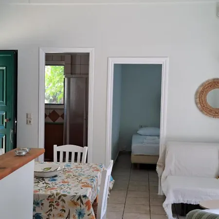 Villa Erietta & Villa Ariana Near Lefkas Center