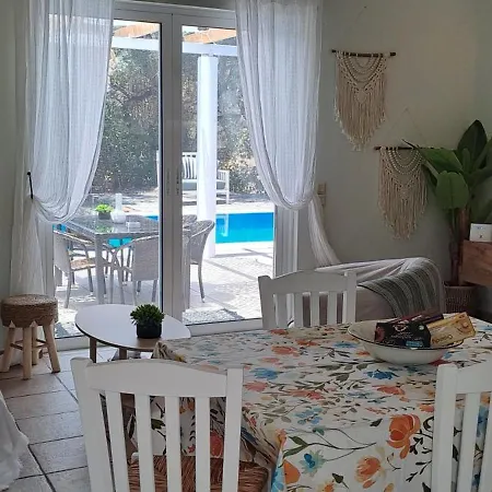 Villa Erietta & Villa Ariana Near Lefkas Center