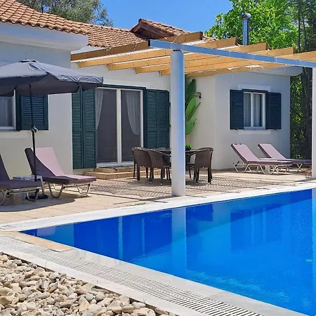 Villa Erietta Near Lefkas Center Apolpaina